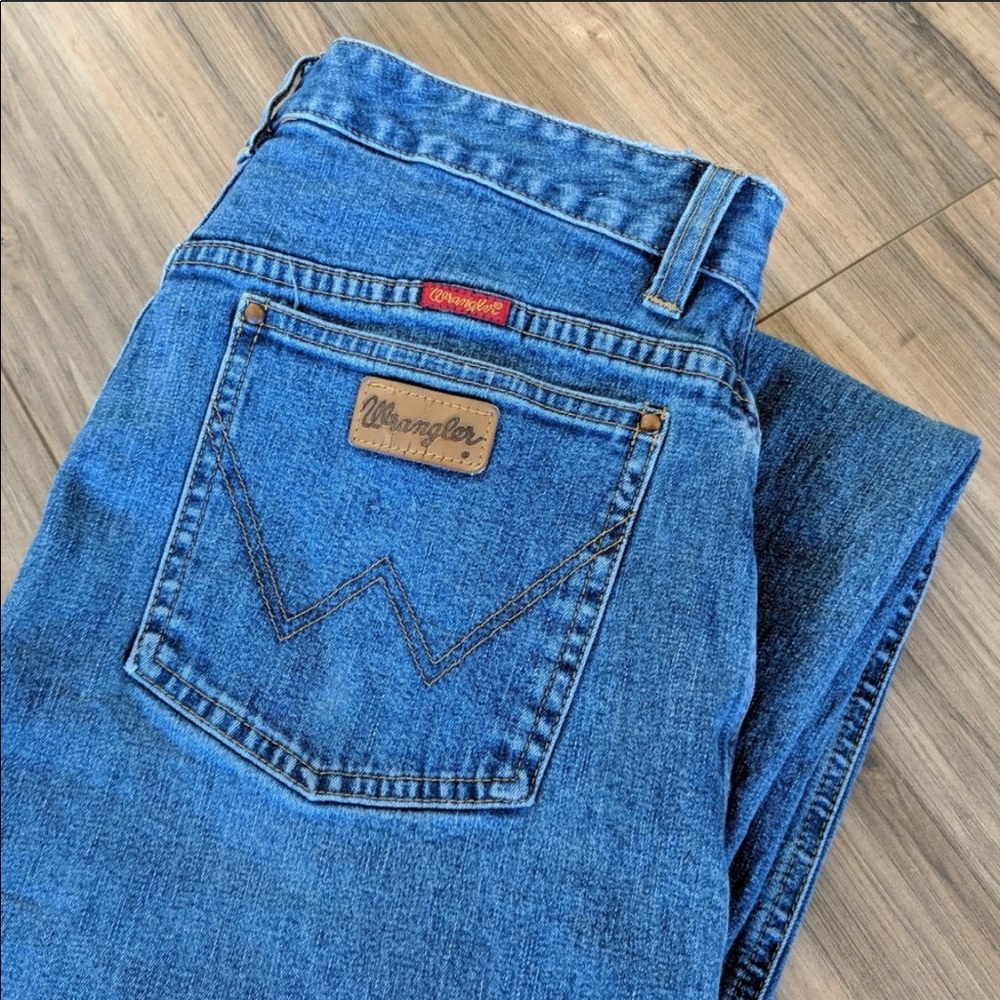 Wrangler Straight Leg Jeans